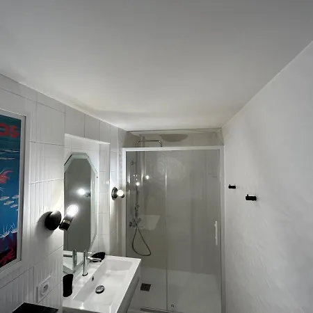 Ile De Porquerolles, Charmant, Sans Wifi Apartment *